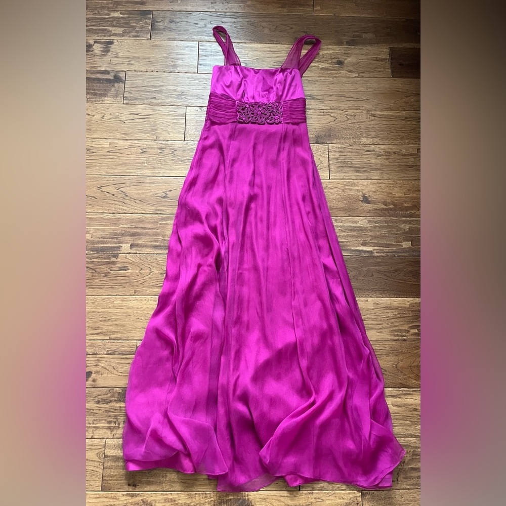 Monsoon 100% silk formal dress. Beautiful dress with flower design in the front